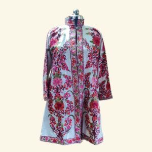 Silk Coats – Luxurious Elegance with Timeless Appeal